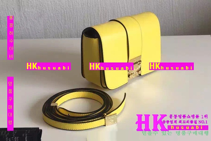 ������ ĳ�Ѷ��� �̴� ũ�ν��� 2016 �Ż� MC-33982-4