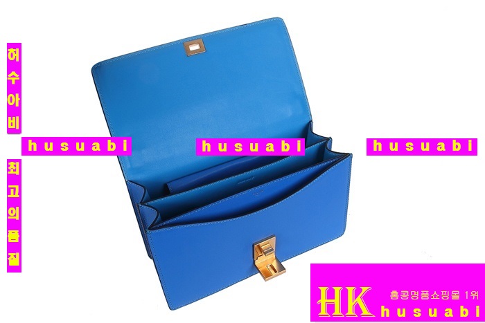 ������ Ŭ��ġ�� ���ڸ�ǰ ũ�ν��� ��õ CE88038-1