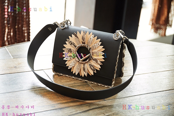 �ڹ̷��ޡ�  ��� ĭ���� ��Ʈ�� F33580