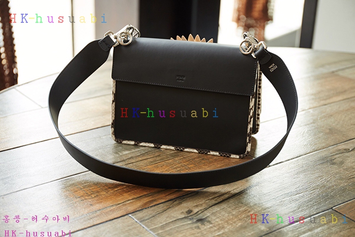 �ڹ̷��ޡ�  ��� ĭ���� ��Ʈ�� F33580