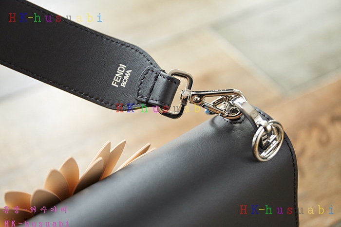 �ڹ̷��ޡ�  ��� ĭ���� ��Ʈ�� F33580