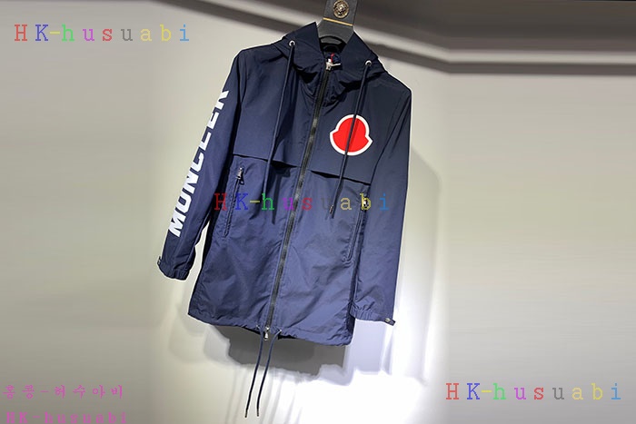 NEW 몽클레어 바람막이 신상 M 558450