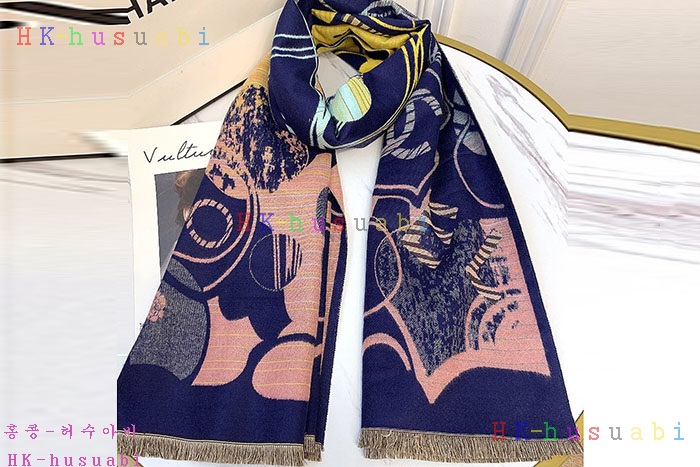 NEW 샤넬 스카프 신상 CH 6733257