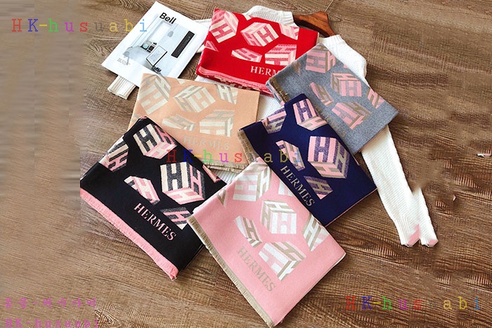 NEW 에르메스 스카프 신상 H 6977756