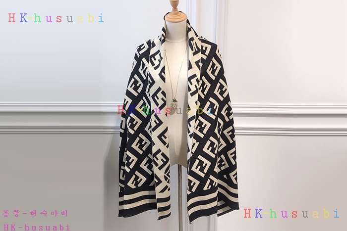 NEW 펜디 스카프 신상 FD 999249
