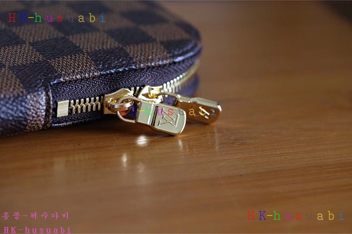 NEW 루이비통 타이 케이스 N41136