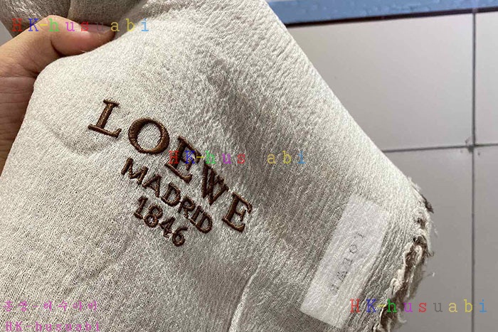 NEW 로에베 스카프 신상 L 6555847