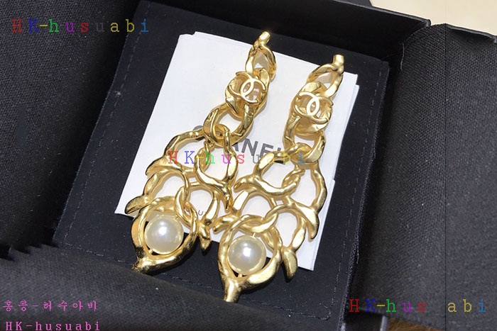 NEW 샤넬 브로치 신상 CH 40189377