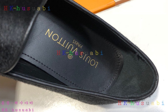 NEW 루이비통 신발 신상  LV 427338