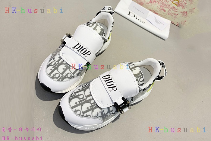 NEW 디올 신발 신상 DR 735526