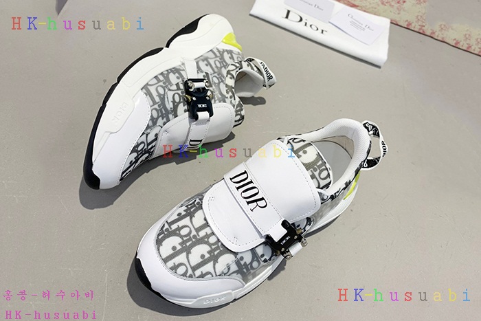 NEW 디올 신발 신상 DR 735526
