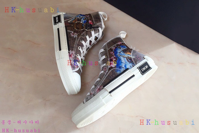 NEW 디올 신발 신상 DR 592407