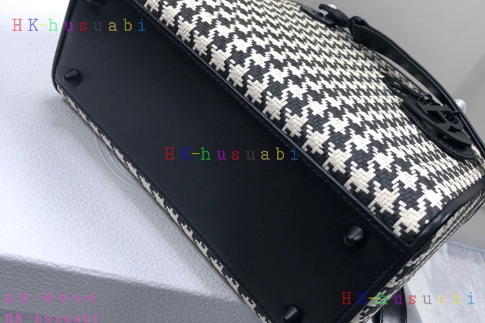 ★미러급★ 디올 레이디백 DR 565001