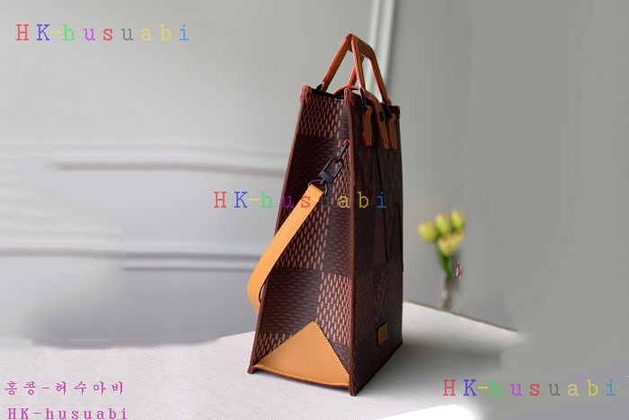 ★미러급★루이비통 온더고 M49981