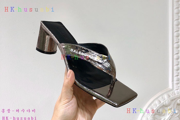 NEW 발렌시아가 신발 신상 B 111472