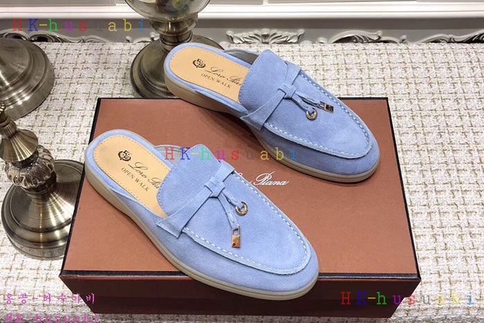 NEW 로로피아나 신발 신상 L 667011
