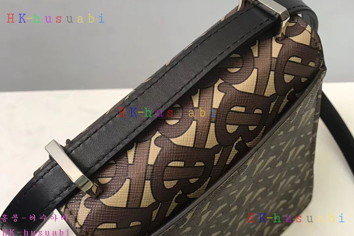 ★미러급★ 버버리 모노그램  E-캔버스 로빈백  BB 222414-2