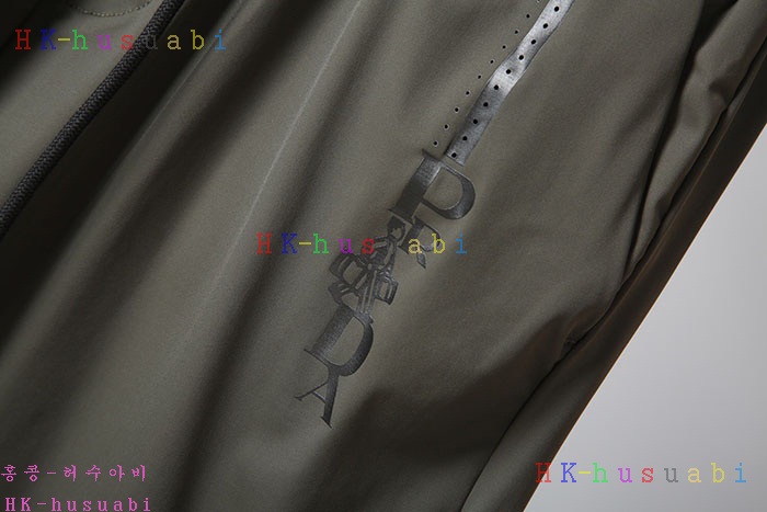 NEW 프라다 반바지 P 2228506