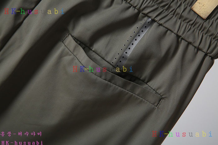 NEW 프라다 반바지 P 2228506
