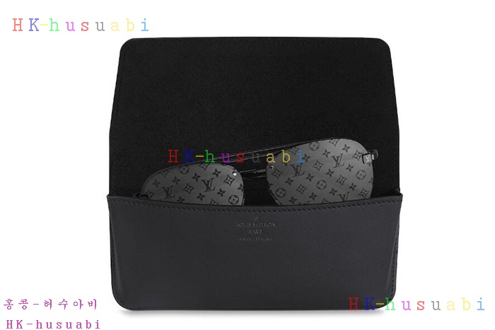 NEW 루이비통 우디 안경케이스 GI0296
