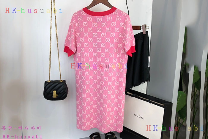 NEW 구찌 원피스 신상 GU 924518