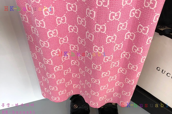 NEW 구찌 원피스 신상 GU 924518