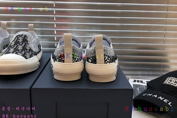 NEW 디올 남여공용 신발 DR 421110