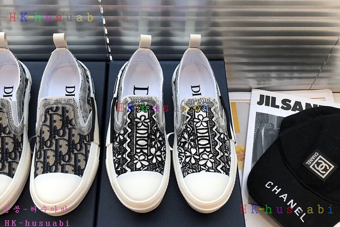 NEW 디올 남여공용 신발 DR 421110
