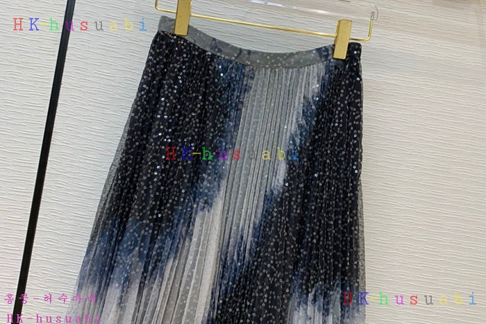NEW 디올 치마 신상 DR 424437