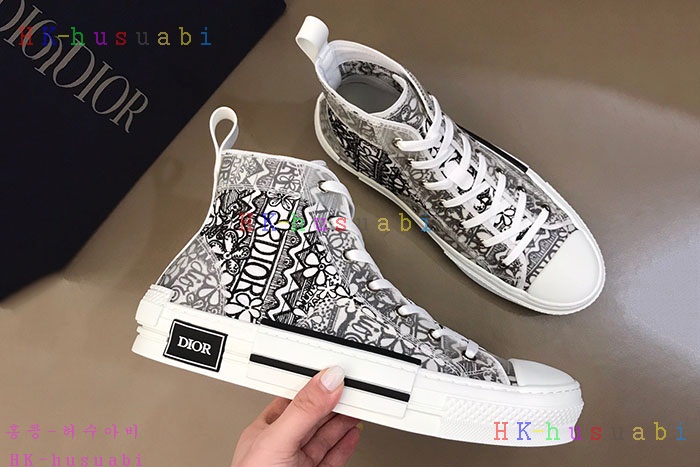 NEW 디올 신발 신상 DR 672584