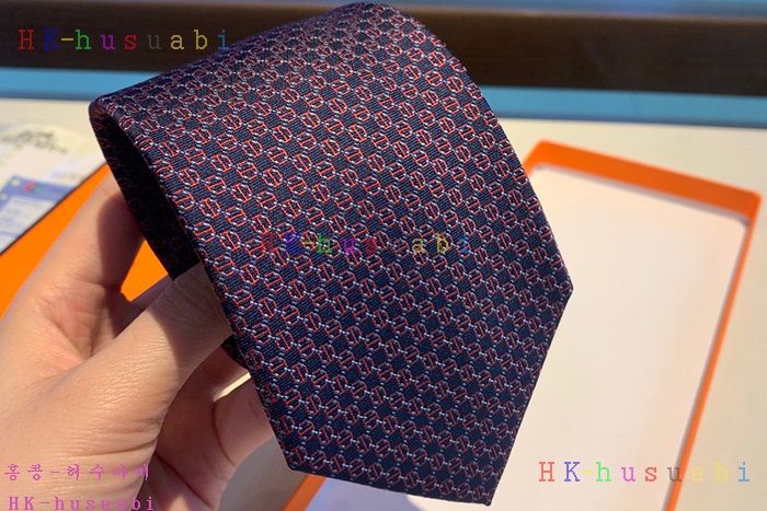 NEW 에르메스 넥타이 신상 H428025