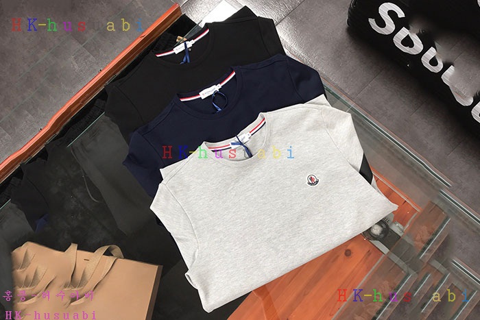 NEW 몽클레어 맨투맨 신상 M342711