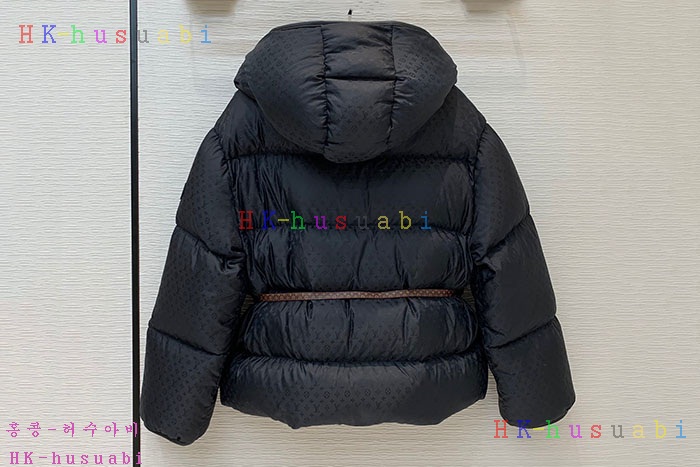 NEW 루이비통 패딩 신상 LV 855581