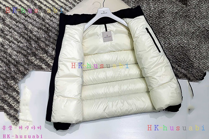 NEW 몽클레어 자켓 신상 M 3245019