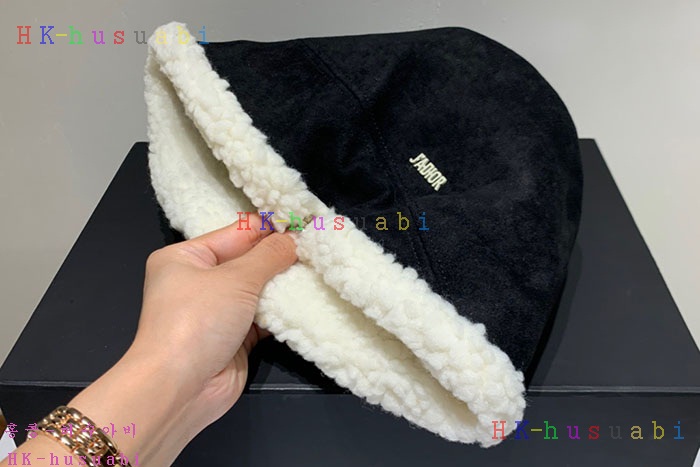 NEW 디올 모자 신상 DR 5728014