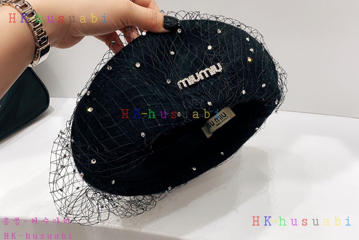 NEW 미우미우 모자 신상 MU 572890
