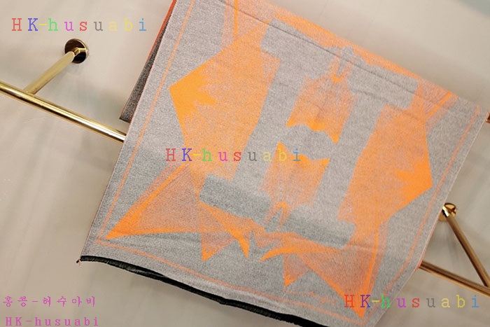 NEW 에르메스  머플러 신상 H 6352266