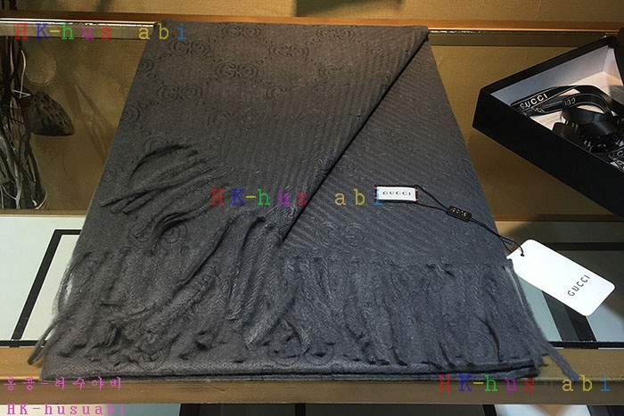 NEW 구찌 머플러 신상 GU 2436708