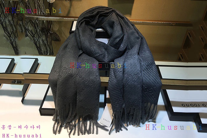 NEW 구찌 머플러 신상 GU 2436708
