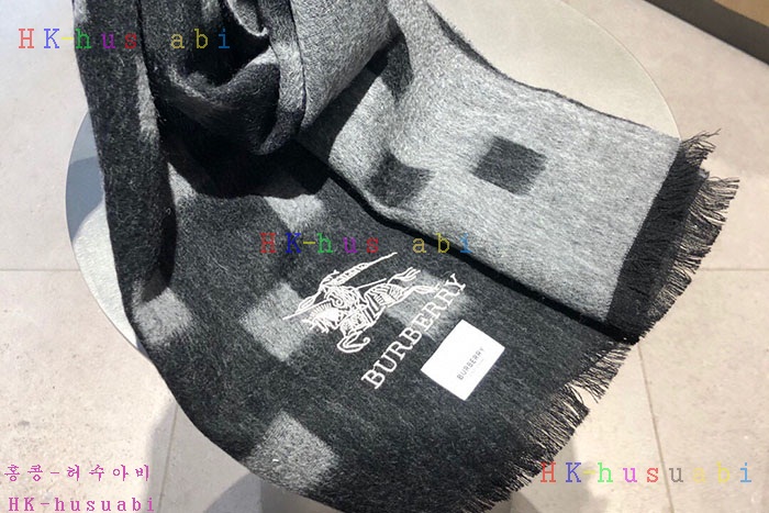 NEW 버버리 머플러 신상 BB 573349