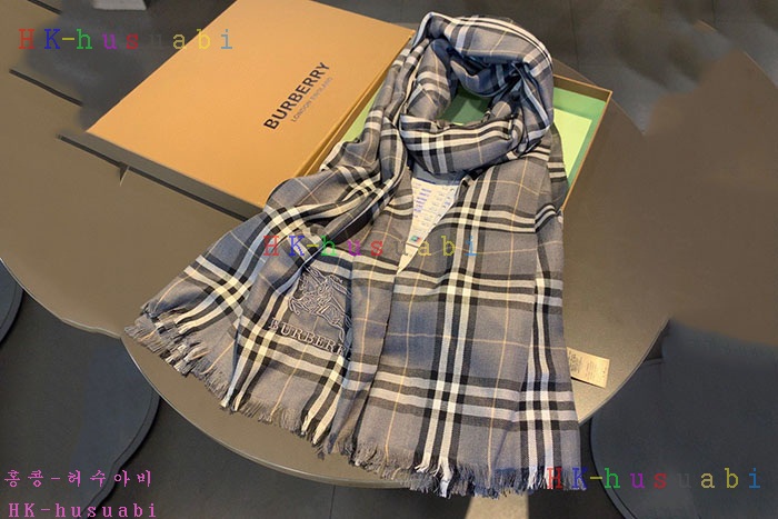 NEW 버버리 머플러 신상 BB 573343