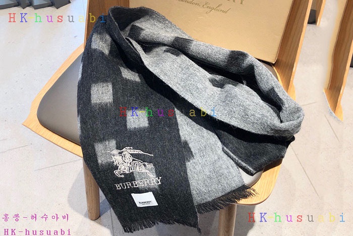 NEW 버버리 머플러 신상 BB 573349