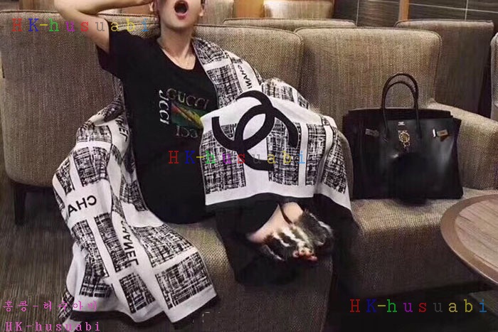 NEW 샤넬 머플러 신상 CH 7222204