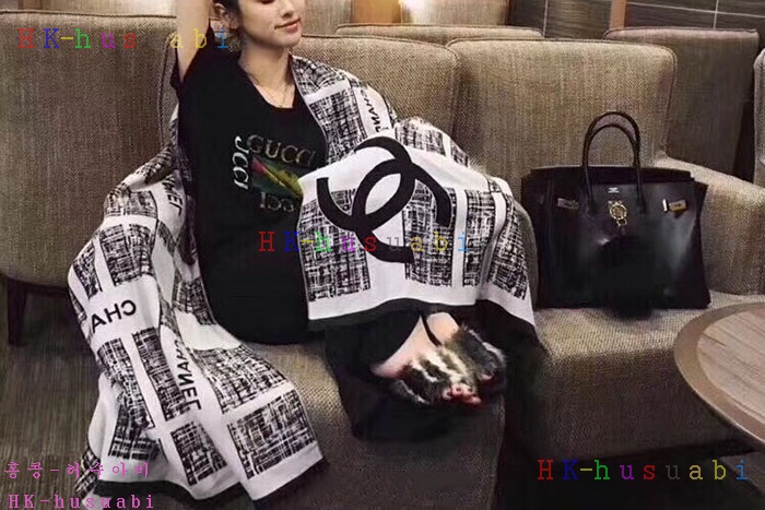 NEW 샤넬 머플러 신상 CH 7222204