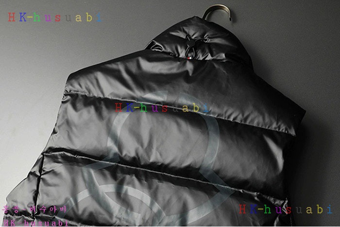 NEW 몽클레어 패딩조끼 신상 M 6383502