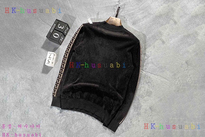 NEW 베르사체 니트 신상 V 525664-1