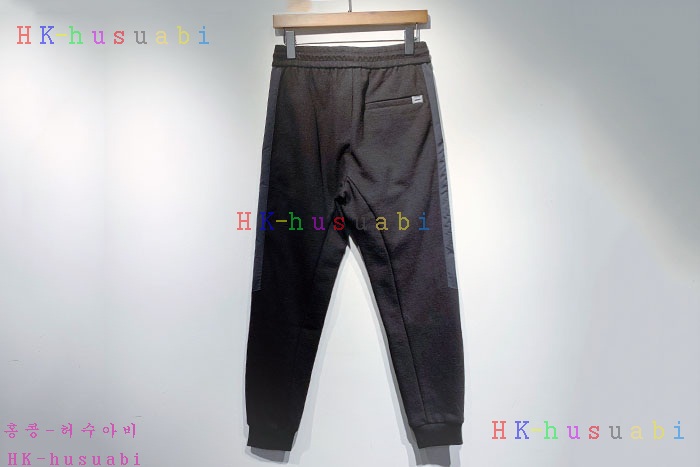 NEW 몽클레어 바지 신상 M 6535223
