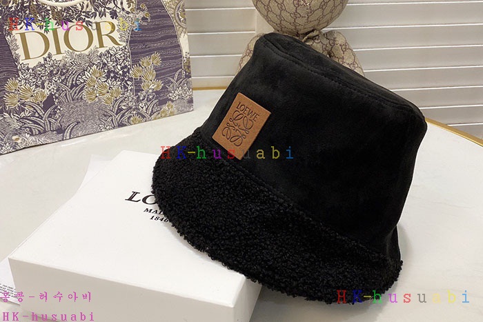 NEW 로에베 모자 신상 LW 536365