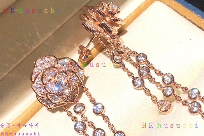 NEW 피아제 귀걸이 신상 P 236229