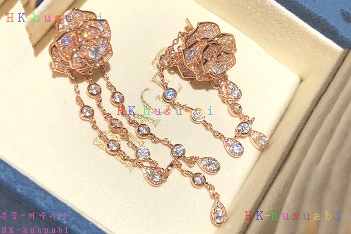 NEW 피아제 귀걸이 신상 P 236229